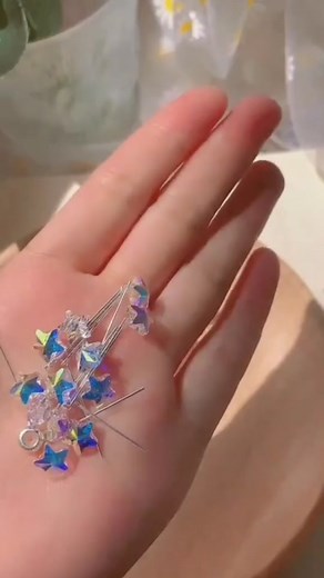 #bracelet #blingbling #starbracelet #viral #makingjewelry #diyjewelry #vcjewelry