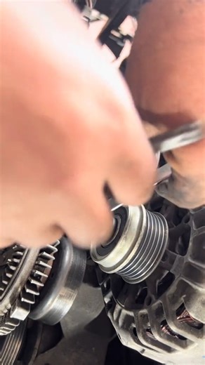 983K views · 5K reactions | CARS MECHANIC ❤ #AmaZing #tips #viral #reels | Car Mechanic | Facebook