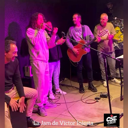 5.7K views · 95 reactions | Víctor Iniesta: “La Jam de mi vida” ayer en la Tacita de Entrevías . #javicantero Victor Iniesta Iglesias Centro Social Entrevias Cse Juanly | Guillermo García Guille | Facebook