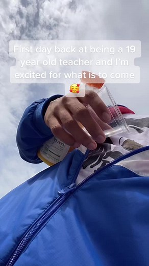 What’s your favorite subject😁#fyp #teacher #4u #MyTeacherWins #xyzcba #share