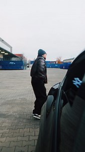 Bez tebe tady nejde spát😴🖤 Umíte někdo už text našeho novýho singlu DOUFÁM? 🙌🏼 | ATMO music