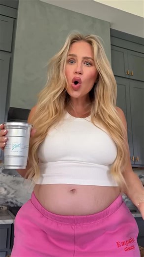 Kristen Gaffney on Instagram: "In the words of the greatest California governor, “I’ll be back.” 🤰 #funnyreels #pregnancy #pregnant"