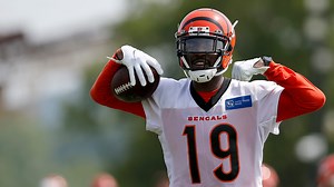 Auden Tate makes highlight-reel catch during Bengals' preseason game vs. Washington