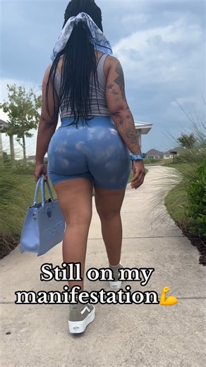 Patricedabody on Instagram: "Hope everyone have a wonderful and productive Friday!!!"