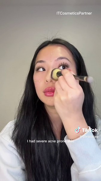 I've always loved this CC cream before knowing this was America's #1 SPF foundation & now with new shades available, all with SPF 50 ! @itcosmetics #Itcosmeticspartner #CCForMe #CCREAM