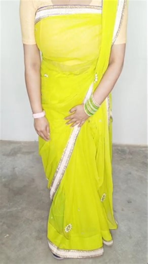 Saree Draping #saree #indianhandlooms#viral #sareedraping #fashion #youtubeshorts #ytshorts #yt
