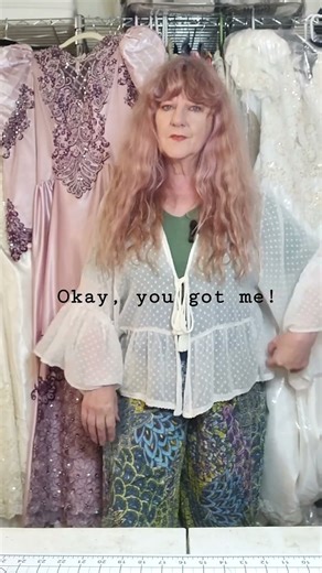 Obsessed with Upcycled Sewing? Join the Refashion Rebels! #upcycledsewing #upcycledclothes #diy