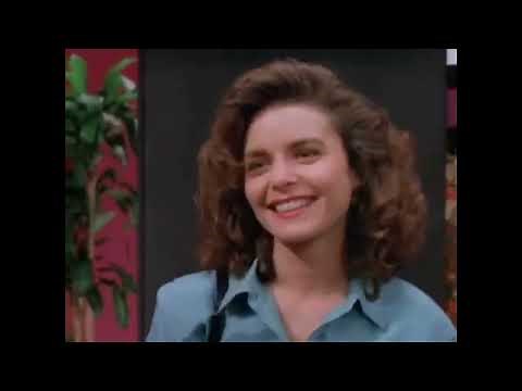 Silk Stalkings - Petite heroine Mitzi Kapture jumps on, tackles and cuffs tall brunette villainess