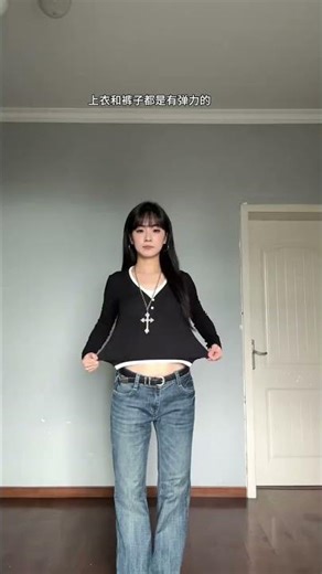 Sizzling Spring Styles: Hot Girl's Must-Haves for Trendsetters