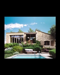 Your splashy summer getaway, made possible by Hosts. | Airbnb