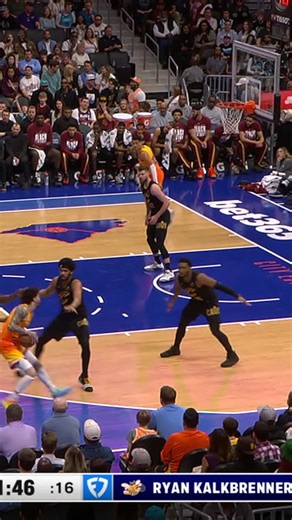 Josh Green's Strong And-1 Play Against Cavs