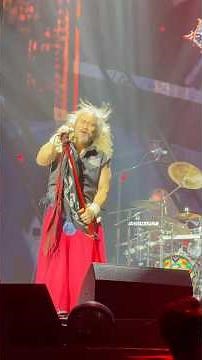 Wings 40 Tahun [4 Dekat Terbang Tinggi] Live in Singapore (24 December 2025) - Di Ambang Wati