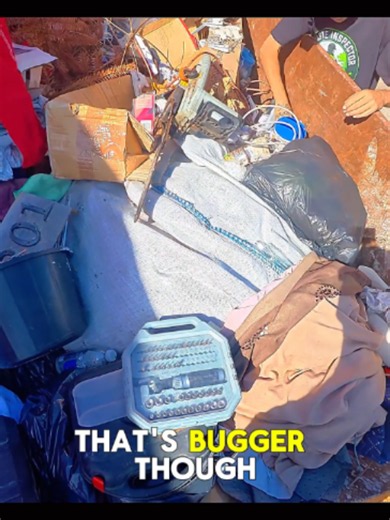 Dumpster Diving Finds: Crazy Discoveries at New Spots