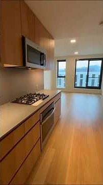 Portland Apartment Finder - Residences At 11th (1 bed 1 bth) Pearl District Portland #apartmenttour