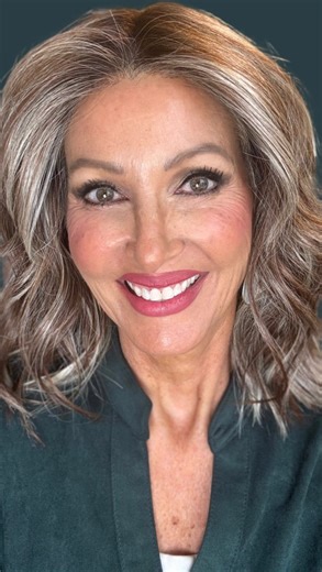 Andis Chic Wigs and Beauty on Instagram: "NEW RELEASE! Rene of Paris SMOOTH WAVEZ|Snowy Umber-R🩷WIG REVIEW! TLWIGS.COM use code ANDI35 to save 35%🎀#wigs #wigreview #wig #wigstyling #syntheticwigs #syntheticwig #lacefronts #lacefront #gluelesswig #wiglovers #wiglover #fakehair #wiglife #wigslayer #wigtutorials"