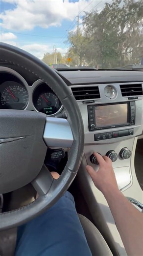 2010 Chrysler Sebring Touring Convertible drive