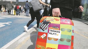 Spanien erlaubt Briten die Einreise ohne Test und Impfung - Coronavirus Spanien aktuell