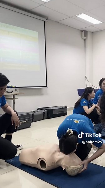 Video của An Bom (@anbomm) với bản nhạc nhạc nền - An Bom