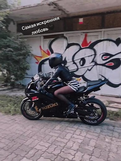 Suzuki GSXR R600 - The Ultimate Sportbike Experience | Moto Life in Kaliningrad, Russia