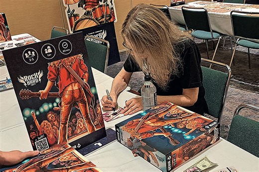 Entrevista con Jackie Fox, creadora del juego de mesa "Rock Hard 1977"