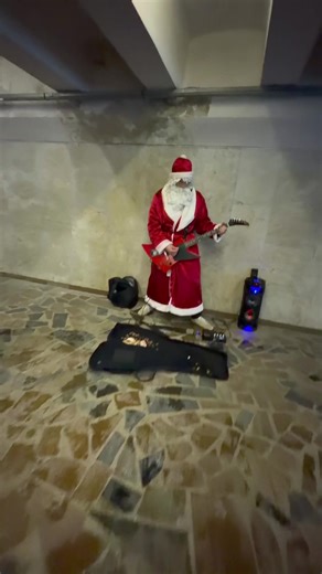 #rocksanta #santa | rock