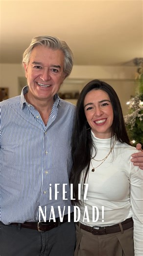 Jesús y Martina on Instagram: "🎄✨ Muchísimas gracias y Feliz Navidad ✨🎄 Gracias por acompañarnos, por confiar, por cada mensaje y por formar parte de esta familia que es Nutri Vázquez. Este proyecto no tendría sentido sin vosotros. Hoy queremos compartir algo que nos hace muchísima ilusión: 📖 Después de mucho trabajo, cabeza y corazón, hemos publicado nuestro libro. Un libro con la misma intención de siempre: 👉 hacer la nutrición más clara, cercana y lógica 👉 acompañarte a cuidarte mejor 🔗