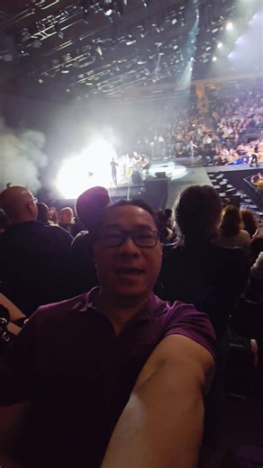 9.9K views · 401 reactions | 'Twas a great night. 28 songs on the playlist #bryanadams #rollwiththepunchestour | Erwin Ceniza | Facebook