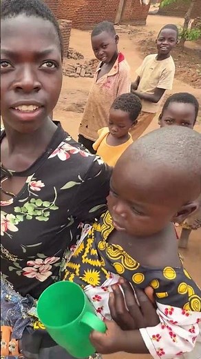 A Typical Malawian Village Scene! 🇲🇼