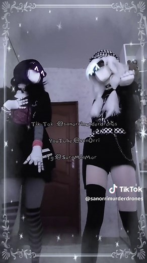 Murder Drones Uzi and Cyn Cosplay Duet