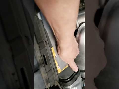 Replace Air Duct / Air Intake Hose - Mercedes GLA 250