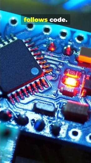 How Does a Microcontroller Think? 🤯#Electronics #Arduino #STEM