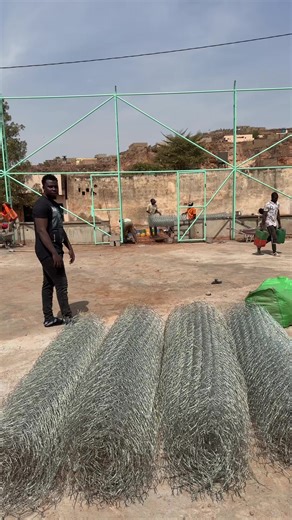 Vidéos de friperieparrainba 72483993 (@friperieparrainba) avec suono originale - RAP MALIEN VIDÉO