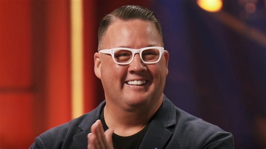 MasterChef | S12:E19 | Finale Part 1 - Special Guest Graham Elliot | CTV