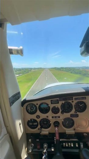 POUSO CESSNA 152 FRANCISCO BELTRÃO/PR