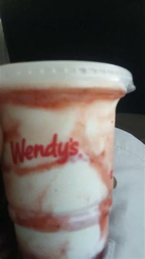 who Wants to Try Sprawberry and vanilla wendy's Frosty? 🍦 🍓 #Shorts