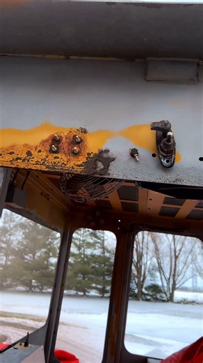 That's some thick rust 😳 #pdblasting