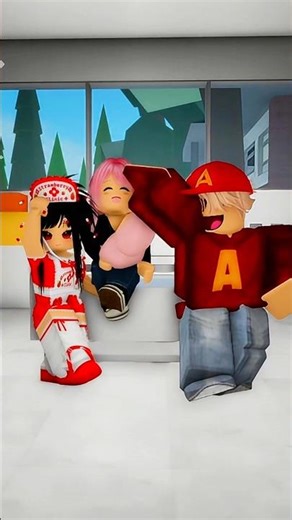 What should we name the baby chipmunk? 🤔🍼🐿️ #roblox #robloxshorts