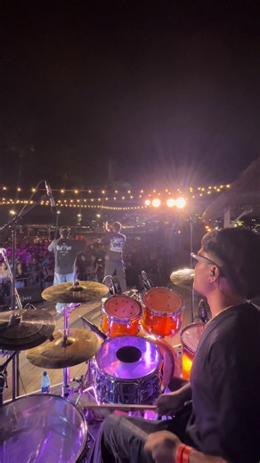 Tribute to the late Fiji — WAVVY x LEWA live at King Kamehameha Kona Beach