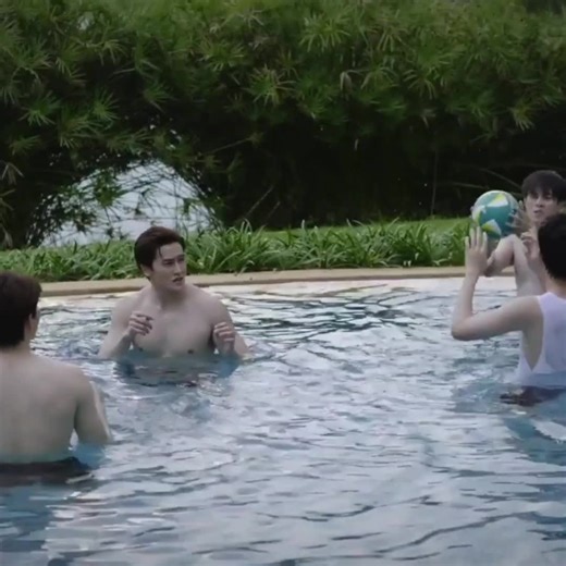 Ang oa nung pag kadulas nya mhie 😥😭 #bl #boyslove #foryou #foryoupage #fypシ #fypppppppppppppp #fyp #thaibl #kim #baiboon #khom #kit #ruj #lop #edit #trending #khobai #unforgottennight #unforgottennighttheseries