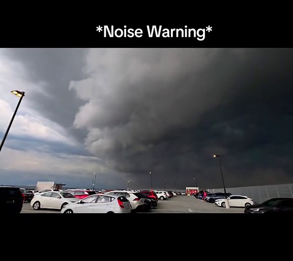 Severe Supercell Storm Approaches Caboolture