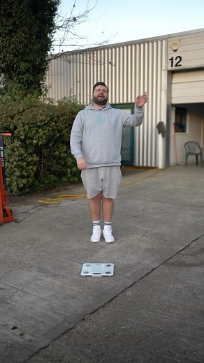 9.3K views · 107 reactions | Hot girl summer in full effect! I’m sorry @drpepper your share price must have tanked 沈 | Stjarnagloss | Facebook