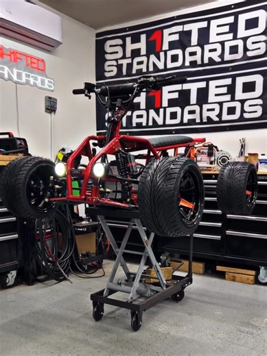 Sh1fted Standards presents to you our first ever electric build We are the first on the internet with the best builds you will ever see we have a good customer service and management and every trike you buy comes fully build well tested just need gas and ready to run. Details they run with a sided rear wheel drive motor 72v 3000w 15Ah lithium battery it can go 70-100km in unadulterated electric mode 420lbs weight limit and 693 only come with a 4 days lead time after your purchase. Our company sh