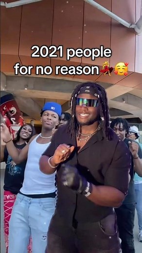 Alors on danse😭✨thx for 665k follower🥰✨#alorsondanse #stromae #belgian #2021 #nearlyeveryone