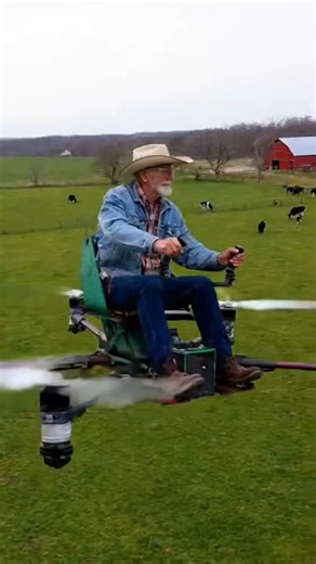 Farmers drone for checking cows. #farmers #tracseats #farmlife #farmers #fyp #farmersofinstagram #instadaily #cows #cowsofinstagram | Trac Seats