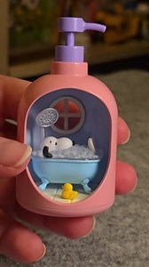 Scrub a dub dub! Snoopy in a tub! Figurine by Re-ment #snoopy #rement #snoopygrams #collectpeanuts #snoopyfan #peanutsgang | CollectPeanuts