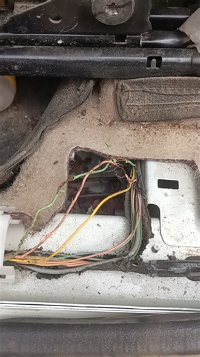 C1031 Right-Rear Wheel Speed Sensor Circuit Voltage!! #automobile #electrical #absworkout #abs #like