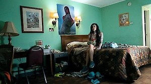 Watch Swarm Season 1 Episode 2 - Honey