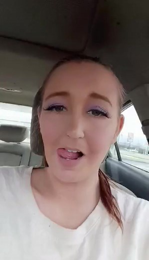 That purple eyeshadow though 💜 | Stephanie Marie