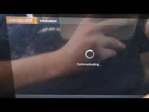 How do you program the Fiat Panda key?