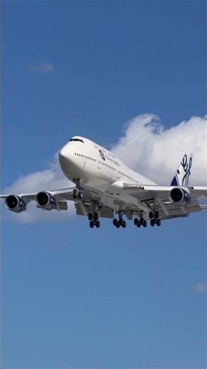 “GE’s Flying Lab in Action 🧪✈️”